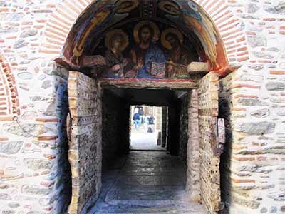 Porta.svetogorska.jpg