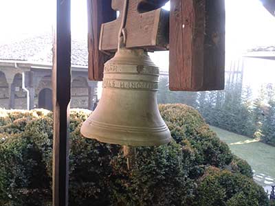 Zvono.berovo.jpg